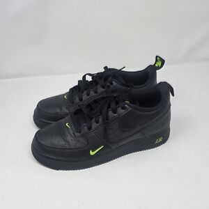 Nike Black and Neon Green Sneakers
